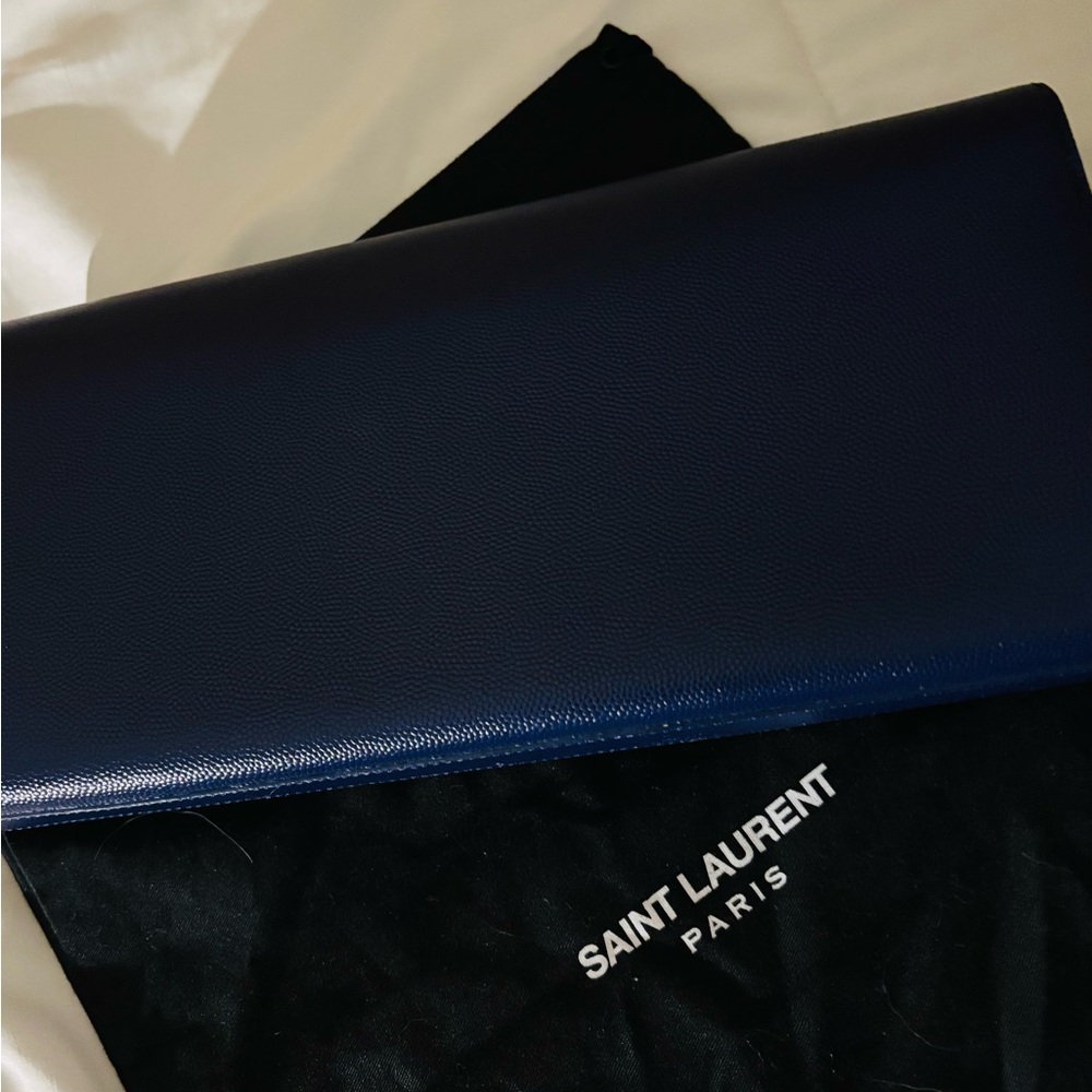 Saint Laurent Blue Wallet with Iconic YSL Logo - Picture 7 of 9